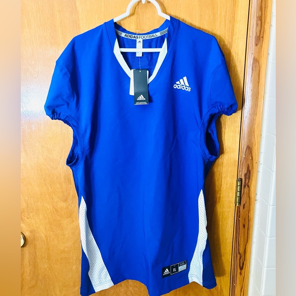Adidas Techfit Men’s XL Blue White Football Jersey New